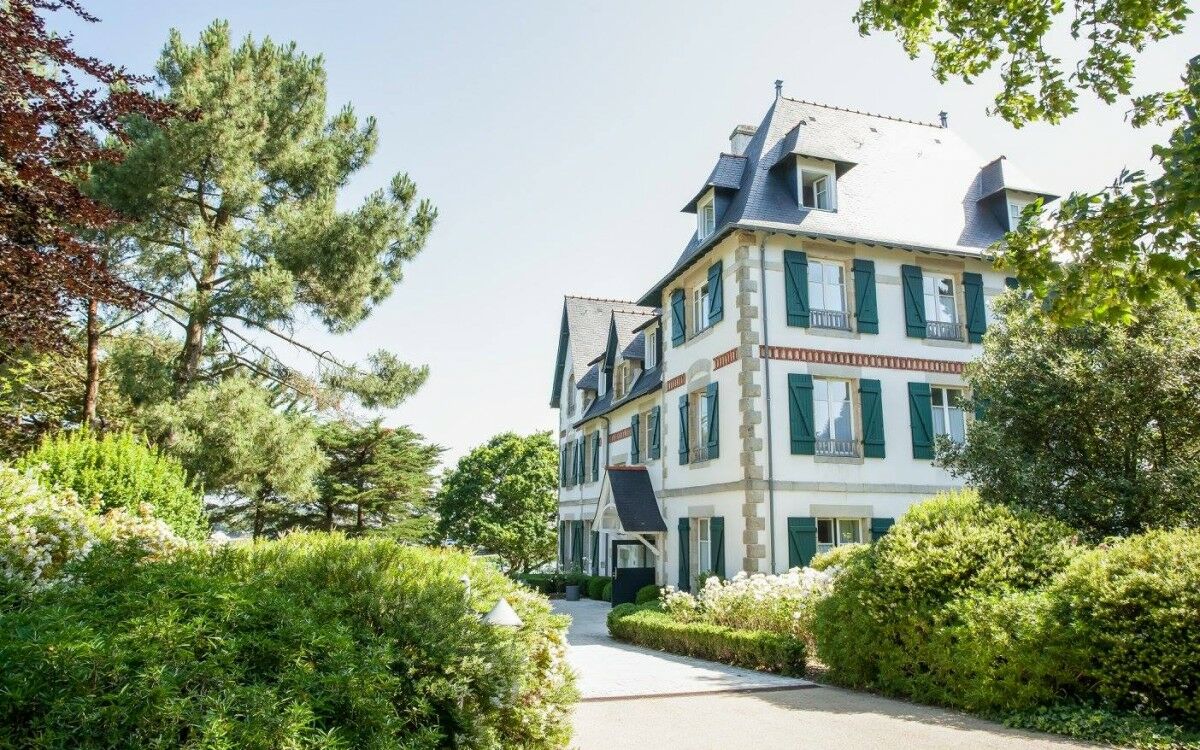 Villa Tri Men Комбри Экстерьер фото